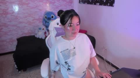 Snapshot of cata_bratz chatting on September 11, 2025, 5:29 am Catalina online show from September 11, 2025, 5:29 am