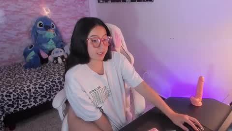 Snapshot of cata_bratz chatting on September 25, 2025, 3:43 am Catalina online show from September 25, 2025, 3:43 am