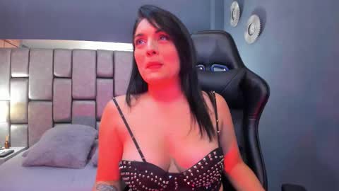 Cata Joness  My schedule 2200 - 0500 GMT -5 online show from September 23, 2025, 3:53 am