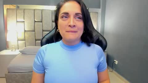 Cata Joness  My schedule 2200 - 0500 GMT -5 online show from October 24, 2025, 4:53 am