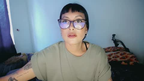 catalina online show from September 21, 2025, 9:38 pm
