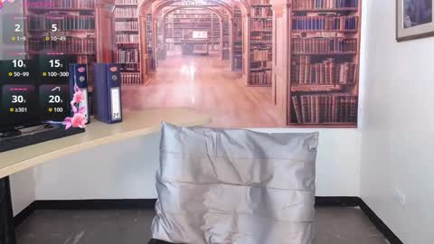 Queen Catalella online show from December 16, 2025, 3:22 am