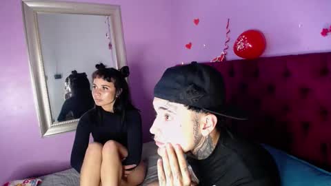 Snapshot of catalellaandpaul chatting on February 27, 2025, 5:02 am CatalellaAndPaul online show from February 27, 2025, 5:02 am