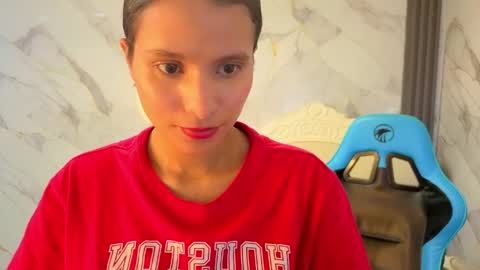 cataleya23_a online show from April 7, 2026, 7:58 pm