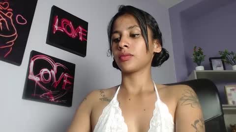 cataleya_brunethe online show from December 19, 2024, 5:29 pm