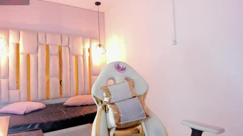 Cataleya online show from October 2, 2025, 11:06 am