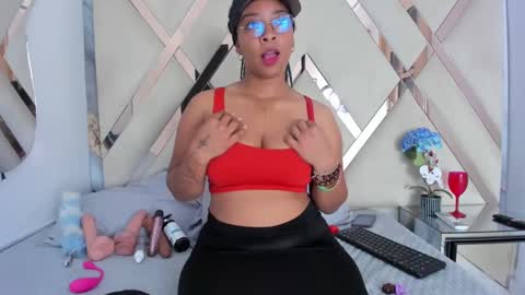 cataleyaxht online show from September 29, 2025, 12:32 pm