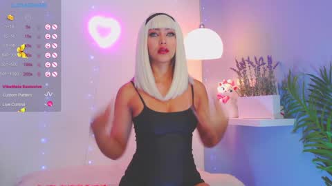 Catalina lovers online show from February 26, 2025, 4:14 pm