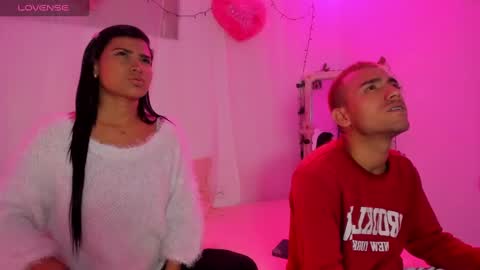 Cata y Roger online show from February 25, 2025, 4:35 am