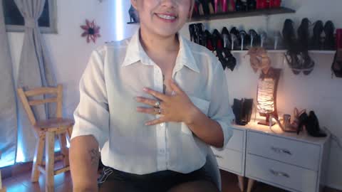 Catalina bruce2 online show from January 18, 2025, 7:38 am