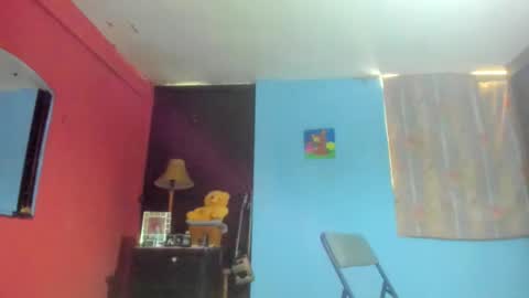 Catalina online show from September 21, 2025, 6:42 pm