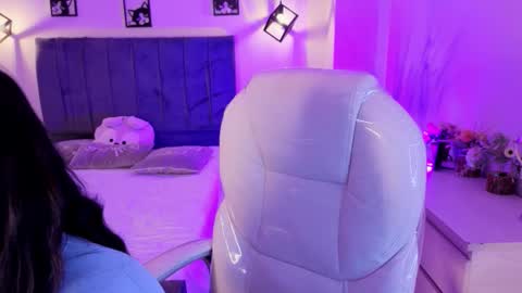 Snapshot of catalina_naughtyy chatting on November 5, 2025, 3:06 am Catalina online show from November 5, 2025, 3:06 am