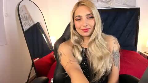 catalina_osorio online show from July 6, 2026, 11:51 am