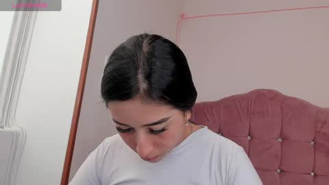 Snapshot of catalina_santana777 chatting on September 20, 2025, 7:48 pm CATALINA online show from September 20, 2025, 7:48 pm