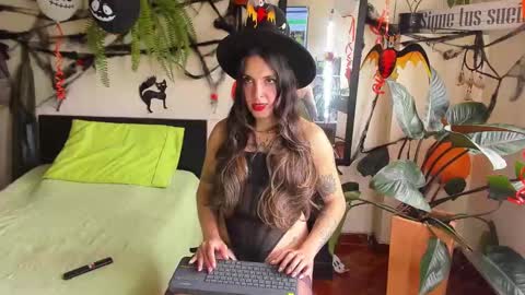 Cataina Lince online show from October 23, 2025, 5:33 pm