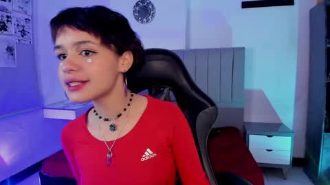 Snapshot of catarsiss_moon chatting on January 26, 2025, 2:14 am Cat online show from January 26, 2025, 2:14 am