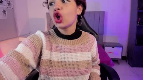 Snapshot of catarsiss_moon chatting on February 2, 2025, 2:48 am Cat online show from February 2, 2025, 2:48 am