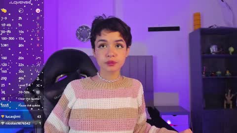 Snapshot of catarsiss_moon chatting on February 9, 2025, 12:06 am Cat online show from February 9, 2025, 12:06 am