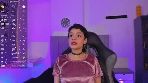 Snapshot of catarsiss_moon chatting on February 9, 2025, 6:37 pm Cat online show from February 9, 2025, 6:37 pm