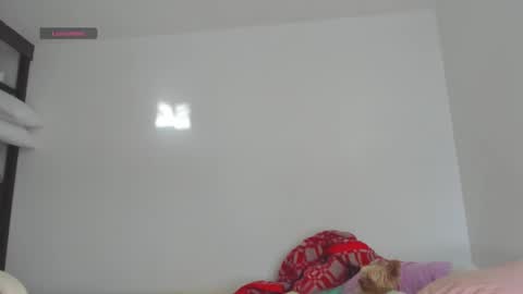      online show from December 3, 2024, 1:54 pm