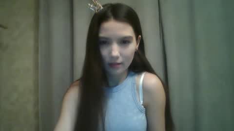 catch_my_smile online show from April 2, 2026, 5:43 pm