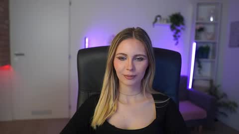 catecrago  online show from February 10, 2026, 9:02 am