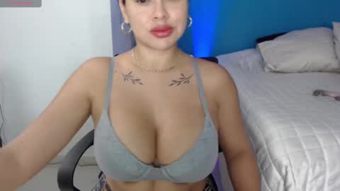 katerine online show from February 18, 2025, 6:58 pm