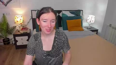 Catrin online show from March 10, 2025, 6:16 am