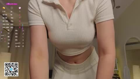 Monica online show from September 11, 2025, 6:19 pm