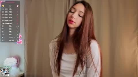 Monica online show from September 17, 2025, 4:14 am