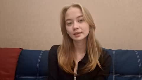 Alisa online show from October 25, 2025, 11:29 am