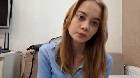 Alisa online show from October 31, 2025, 11:00 am