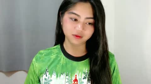 cathy_ho online show from December 19, 2025, 5:42 pm