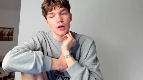 Snapshot of caties_cutes2 chatting on October 22, 2025, 1:00 pm Tobi Den online show from October 22, 2025, 1:00 pm