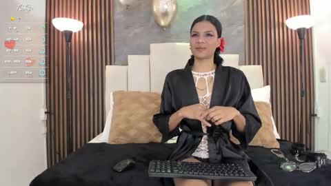 Snapshot of catiusca_reyes_03 chatting on January 9, 2026, 12:08 pm catiusca_reyes_03 online show from January 9, 2026, 12:08 pm