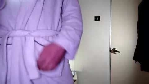 catkot912 online show from January 11, 2025, 6:12 pm