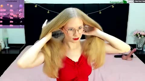 CatmintLush online show from March 27, 2026, 11:37 pm