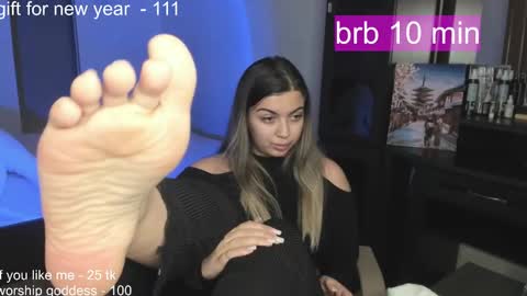 Snapshot of catrinaeuphorina chatting on January 5, 2025, 9:05 am Catrina or just Cat online show from January 5, 2025, 9:05 am