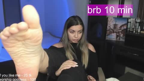 Snapshot of catrinaeuphorina chatting on January 10, 2025, 11:54 am Catrina or just Cat online show from January 10, 2025, 11:54 am