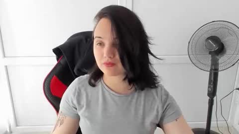 Snapshot of catrine_cute chatting on June 10, 2026, 7:07 am Catrine online show from June 10, 2026, 7:07 am