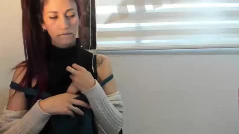 CATT EVANS online show from January 17, 2025, 11:07 pm