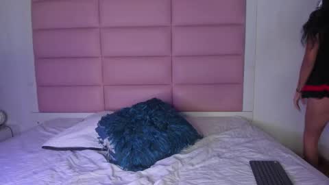 cattalina_25 online show from February 12, 2026, 1:06 pm