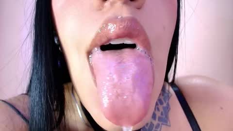 Snapshot of catte_jensen chatting on May 31, 2026, 4:42 am Cattleya online show from May 31, 2026, 4:42 am