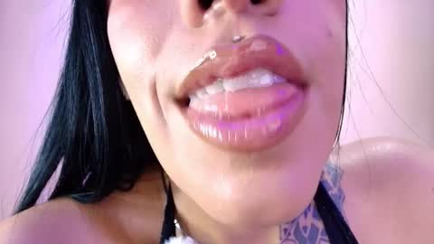 Snapshot of catte_jensen chatting on June 4, 2026, 5:35 am Cattleya online show from June 4, 2026, 5:35 am