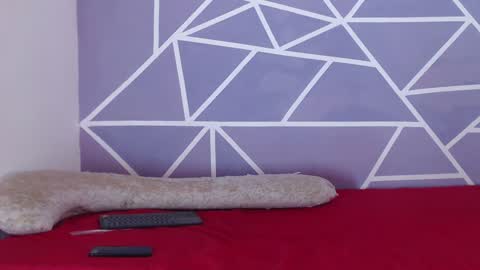 cava_pretty online show from December 3, 2024, 10:28 am