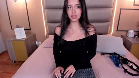 caylincollins online show from February 7, 2025, 1:25 am