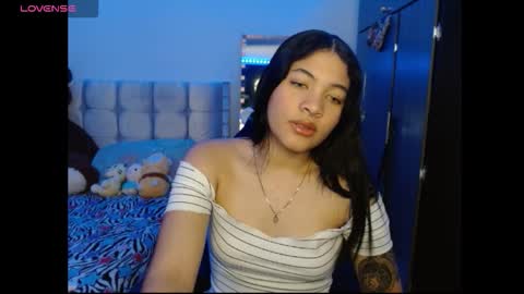 Caylinn online show from October 5, 2025, 4:11 am