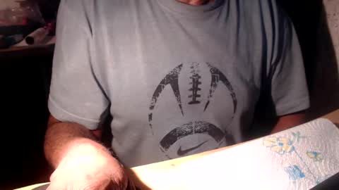 cazzsper2005 online show from February 1, 2025, 9:32 am