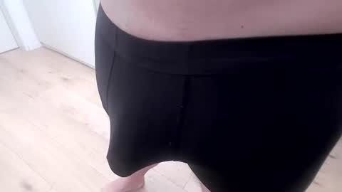 cb_cj online show from June 18, 2026, 6:24 am
