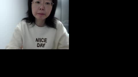 ANNYANNY online show from December 18, 2024, 2:38 pm